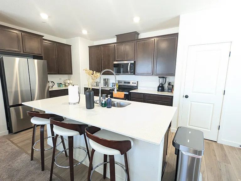 8341 Orla Way — Photo 7