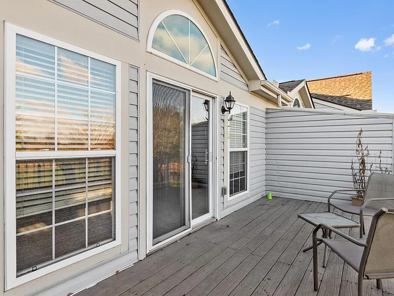 4188 E Village Dr — Photo 9