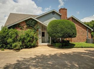3026 Waterfront Cir, Garland, TX 75042