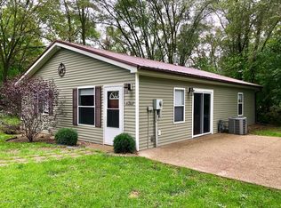 22420 N Angling Rd, Centreville, MI 49032