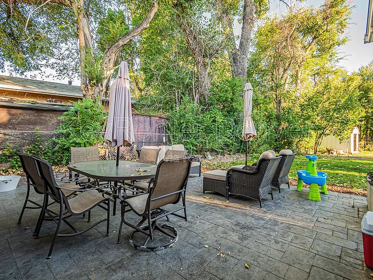 9040 W 32nd Ave — Photo 40