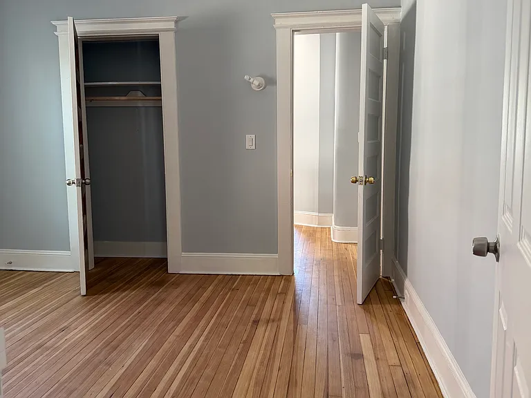 333-337 Ridgefield Ave #1 — Photo 3