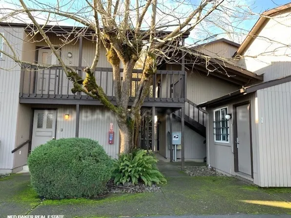bgllc01*, 2341 State St APT 5, Salem, OR 97301