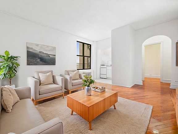 2nd image of 4334 49th St APT 1F
