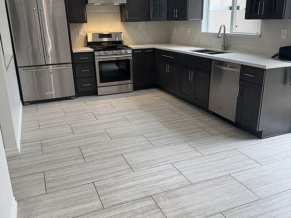 6511 Wystone Ave Unit 3