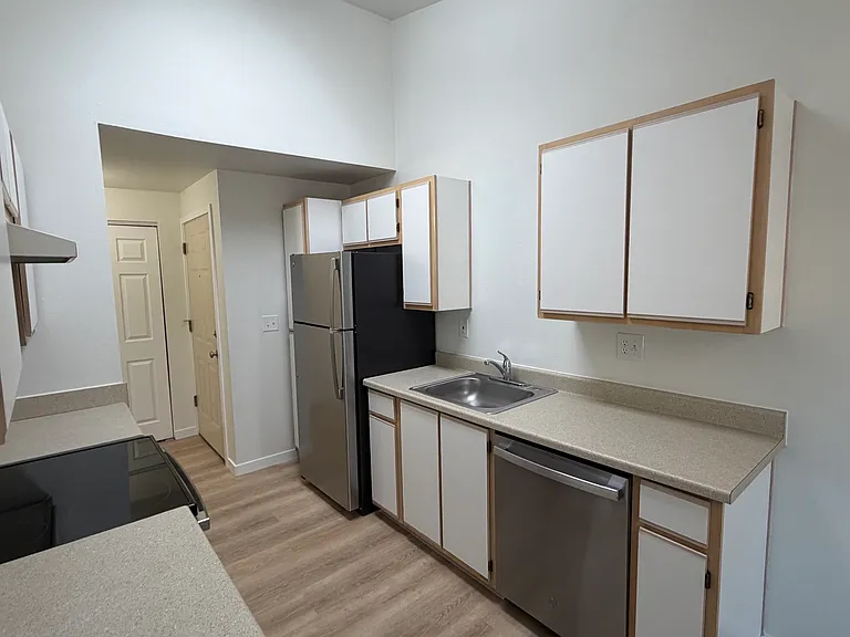 4783 Skyline Rd S #205 — Photo 3