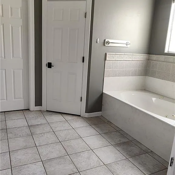 2516 Sequoia Dr — Photo 8