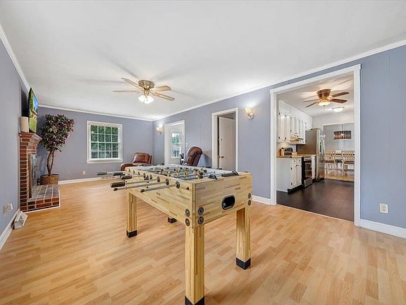3rd image of 4505 Biltmore Dr NW