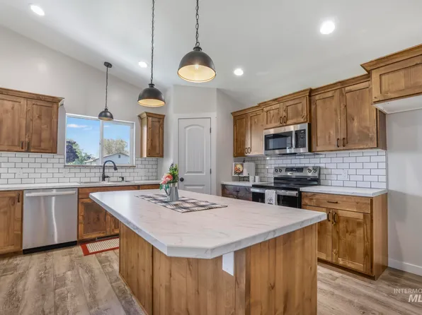 624 Sixth Avenue E Block Lot 6-178, Wendell, ID 83355