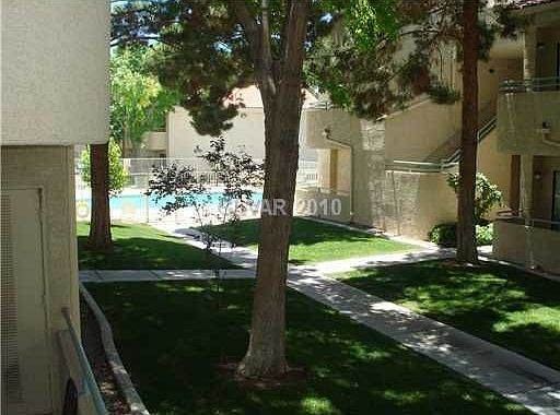 5th image of 920 N Sloan Ln APT 203