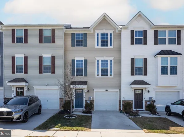 17 Continental Blvd, Sicklerville, NJ 08081