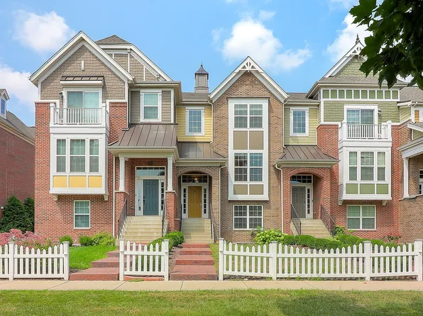 4182 Royal Mews Cir Unit 4182, Naperville, IL 60564