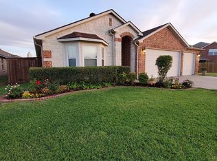 143 Shawnee St, Greenville, TX 75402