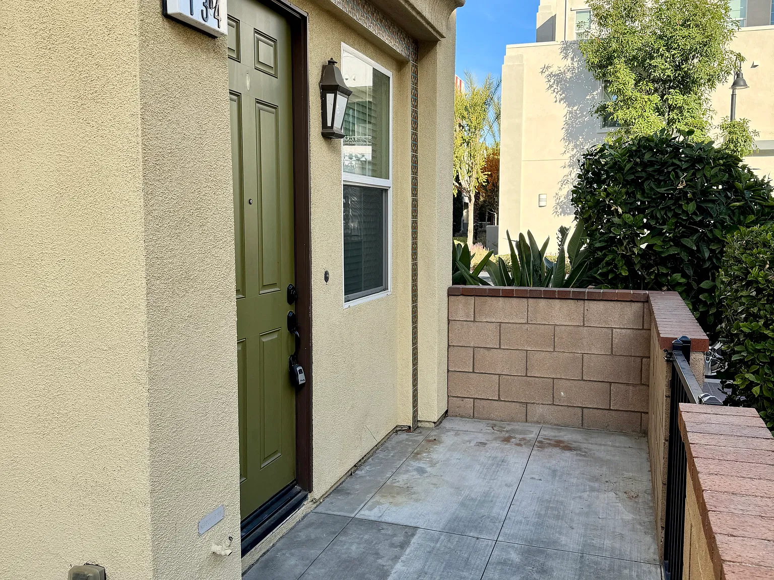 3 bed, 2.5 bath, 1497 sqft, $3,000 — Photo 4