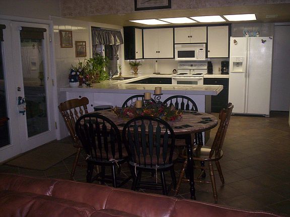 4th image of 2298 E San Marcos Dr