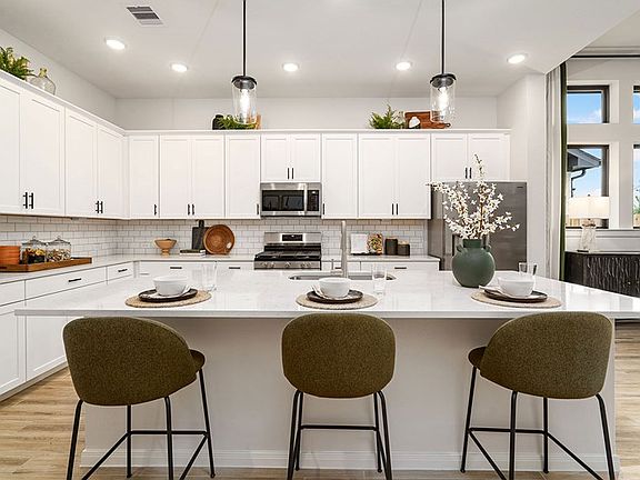 The Genoa - Kitchen