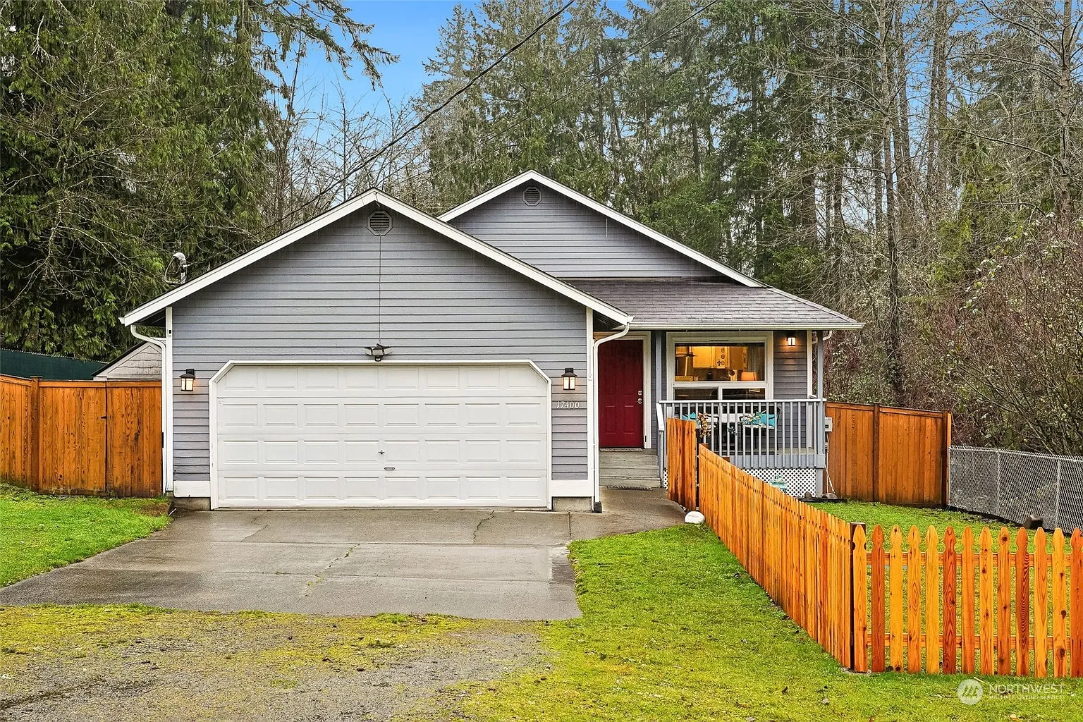 17400 Heather Lane SE photo 1