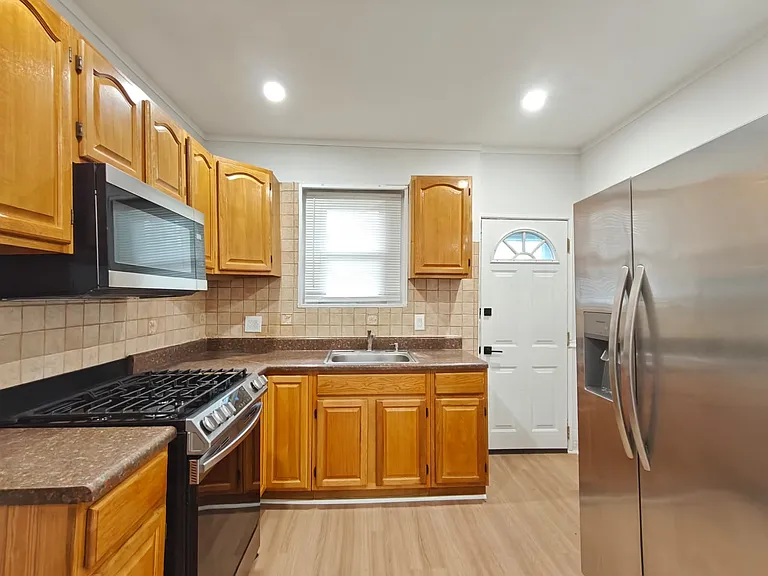 4441 N Chadwick St — Photo 7