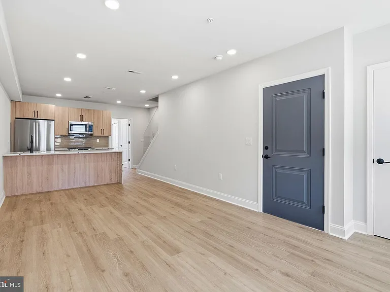 2709 Maya Ln #A60 — Photo 4