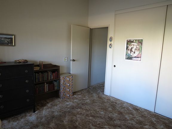 5th image of 1407 Lombard St