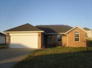 2995 W River Bluff Dr, Ozark, MO 65721