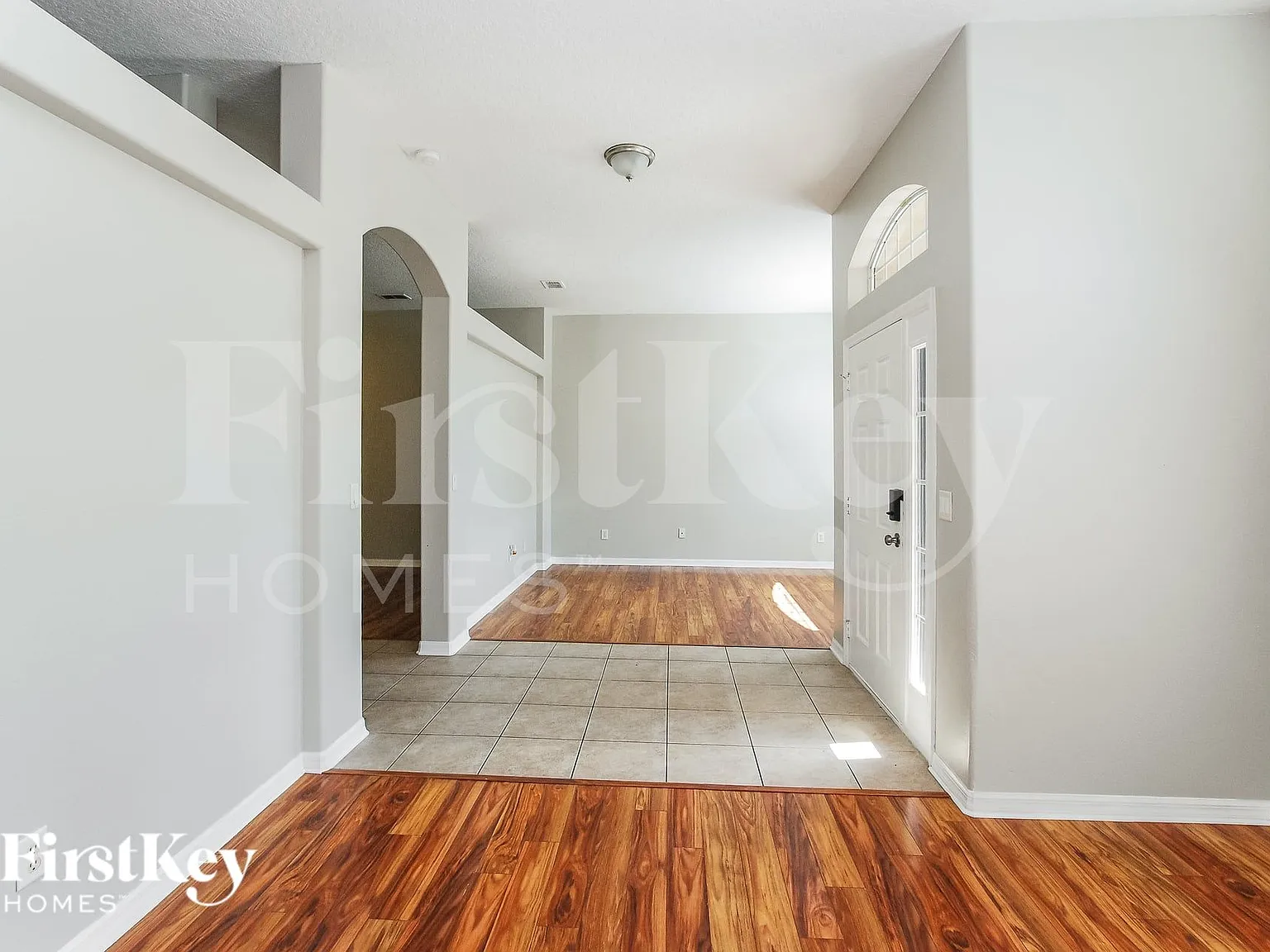 3 bed, 2.0 bath, 2150 sqft, $2,510 — Photo 3