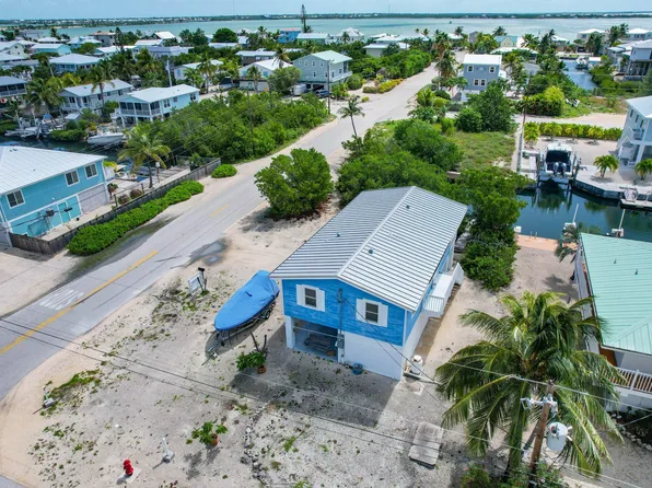 519 Pirates Rd, Little Torch Key, FL 33042