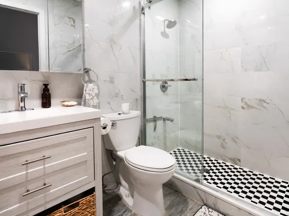 329 Grand Street image 7 of 12