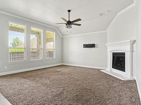 4th image of 1412 Siena Ln