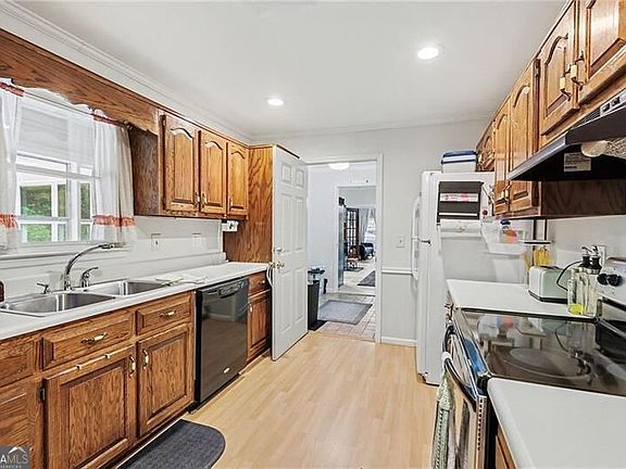 5th image of 5735 E Ridge Dr