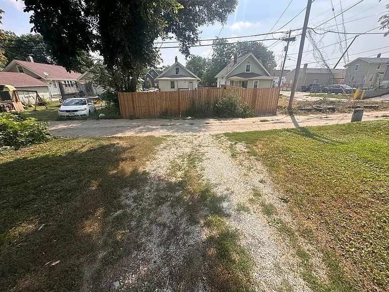 4517 N 36th Ave — Photo 15