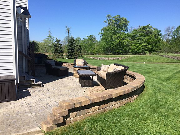 3rd image of 503 Stirling Dr