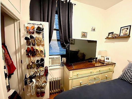 4th image of 51 7th Ave S APT 2B