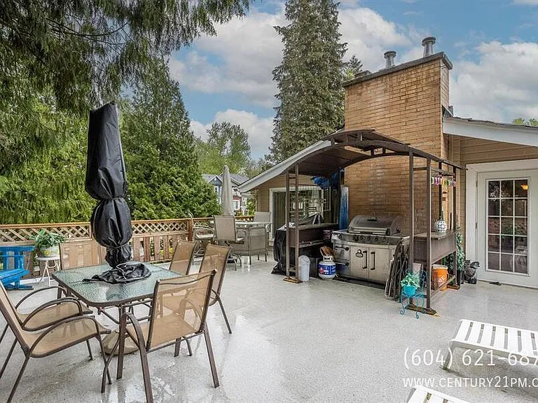2853 McCallum Rd #UPPER — Photo 23