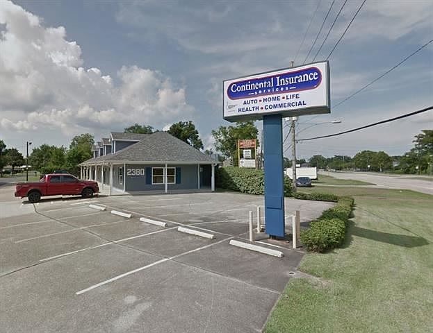 1st image of 2380 Barataria Blvd