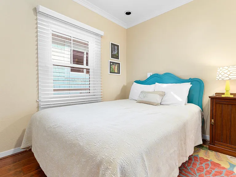 206 Cherry Ave — Photo 11