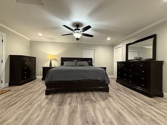 5th image of 28495 Persimmon Ln