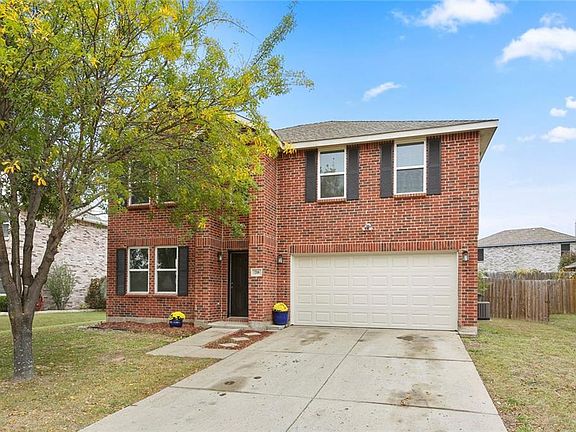 3rd image of 718 Hanceville Way