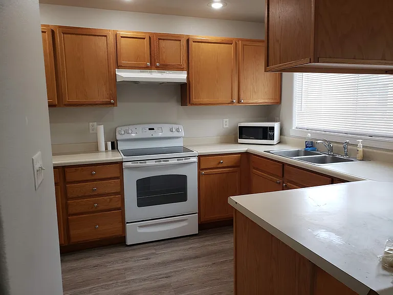3018 W Villard St #3C — Photo 2