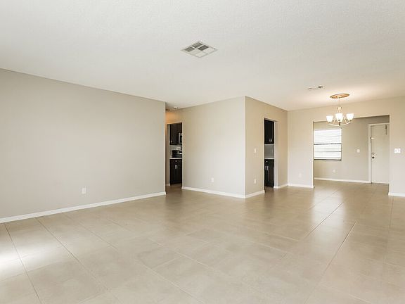 4th image of 1802 Fort Duquesna Dr