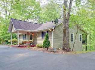 792 Fox Rd, Hiawassee, GA 30546