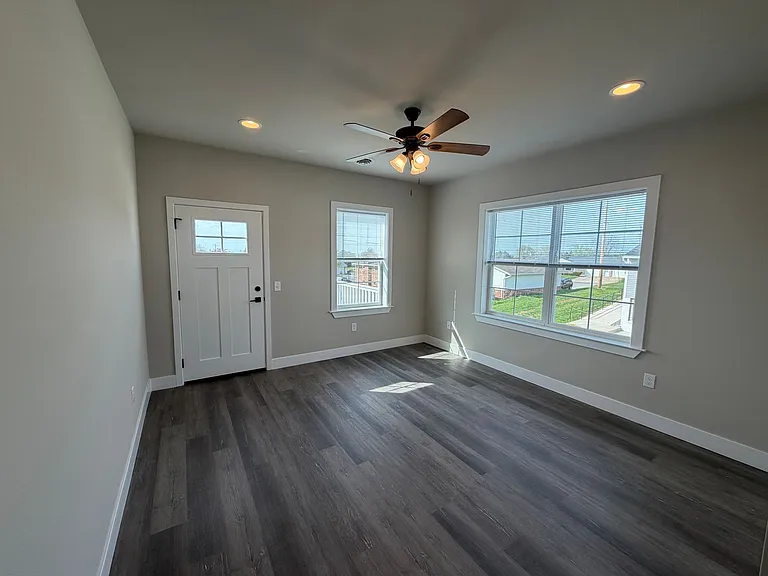 Salem Run Apartments Phase 2 — Photo 302