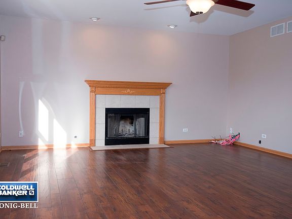 4th image of 16136 W Carlow Cir