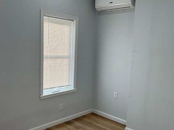 4th image of 1705 Tulip St #11205-AVENUE1205
