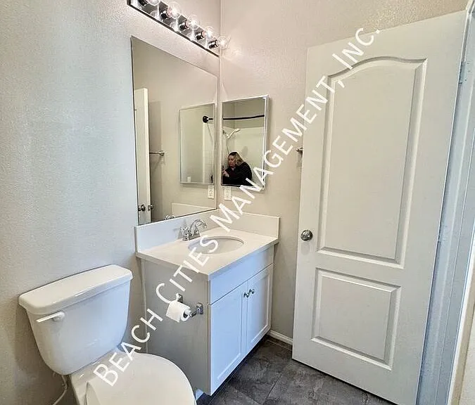 1885 Orizaba Ave #104 — Photo 30