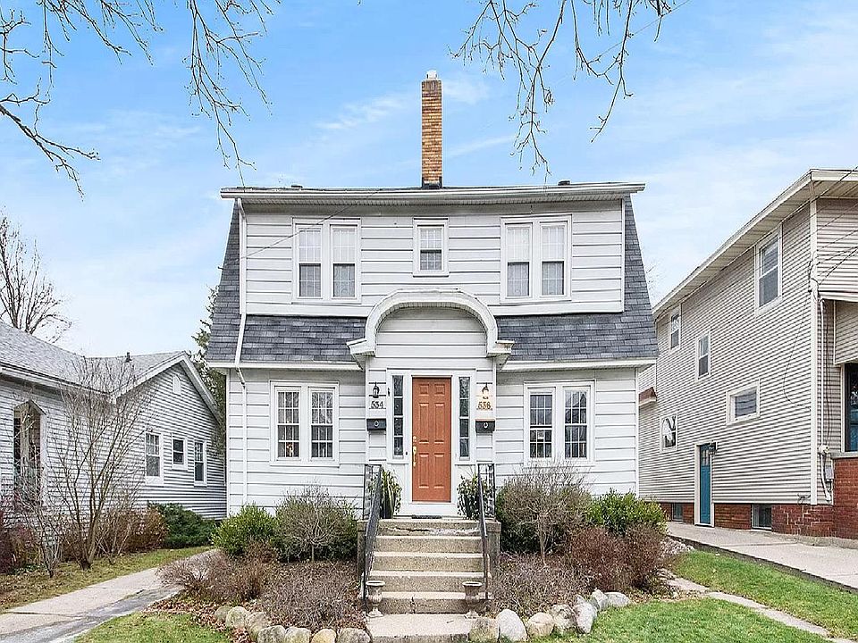 1st image of 534 Lovett Ave SE #534