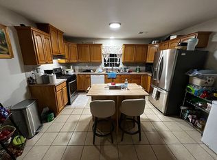 1074 Anna St, Elizabeth, NJ 07201