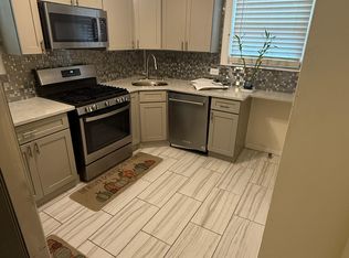 327 Seneca Ave FLOOR 2, Mount Vernon, NY 10553