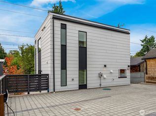 5427 25th Ave SW, Seattle, WA 98106