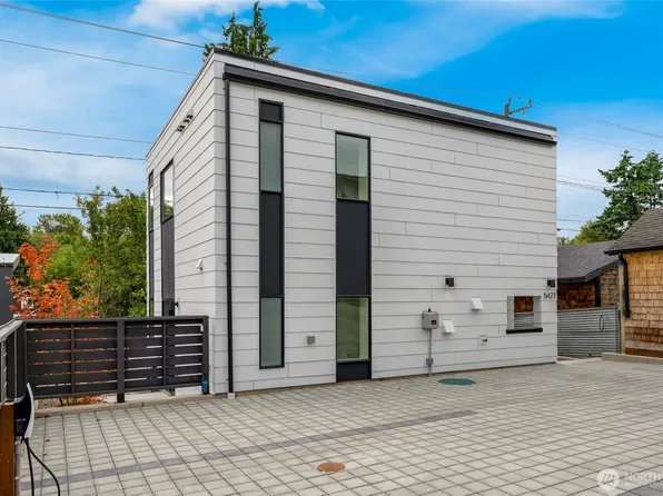 5427 25th Avenue SW, Seattle, WA 98106